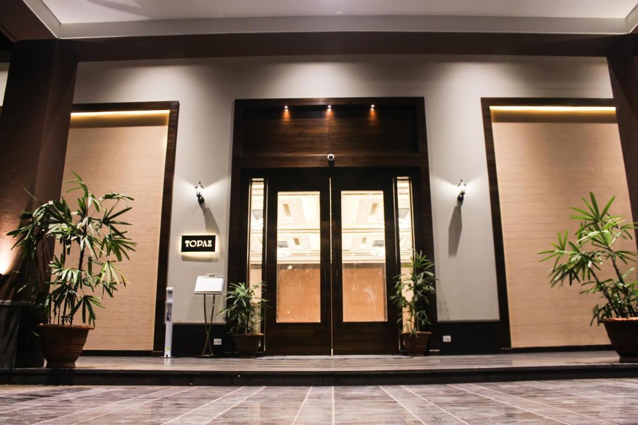 Hotel Rajhans Abhinandan Bhopal Exterior foto